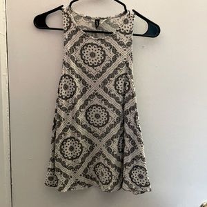 Medium tank top from H&M Divided